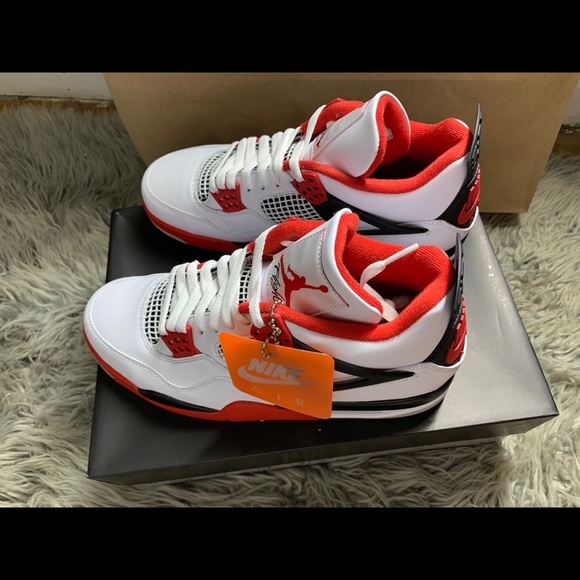 Air Jordan 4  Air Jordan’s retro 4s fire Red